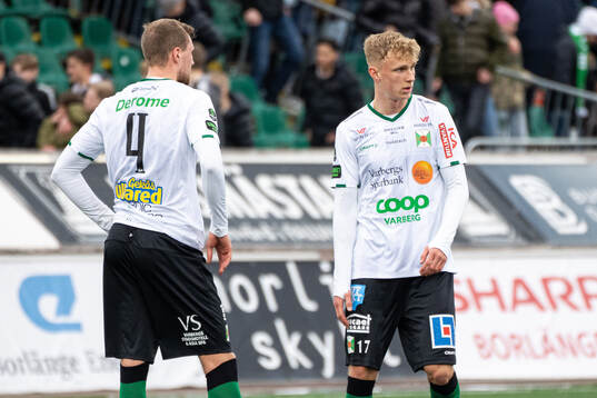 Varbergs Niklas Dahlström och Liam Olausson deppar