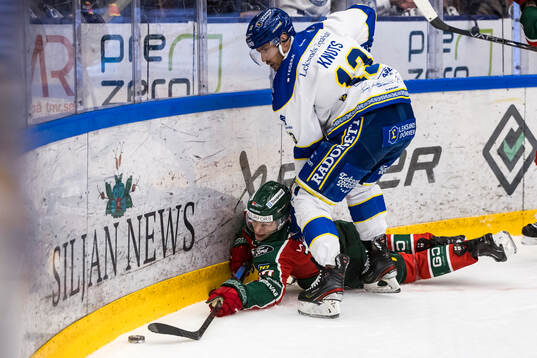 Frölundas Henrik Tömmernes och Leksands Jon Knuts