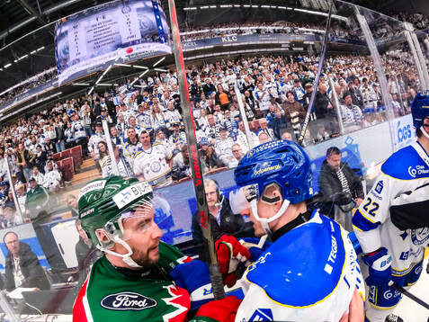 Frölundas Mikael Ruohomaa och Leksands Patrik Norén