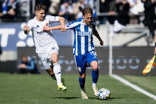 Djurgårdens Samuel Leach Holm och IFK Göteborgs Arbnor