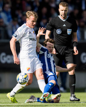 Djurgårdens Rasmus Schuller och IFK Göteborgs Kolbeinn