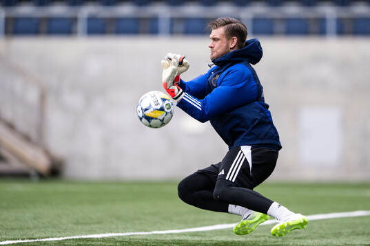 Gefles målvakt Oscar Jonsson