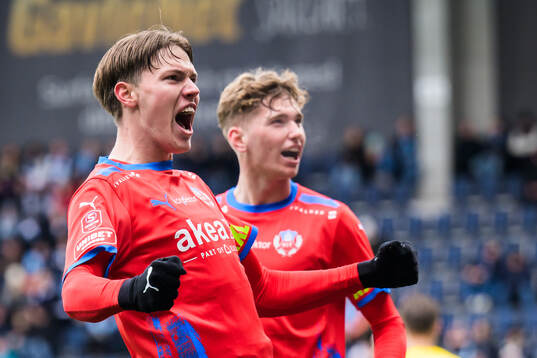 Helsingborgs Taylor Silverholt jublar