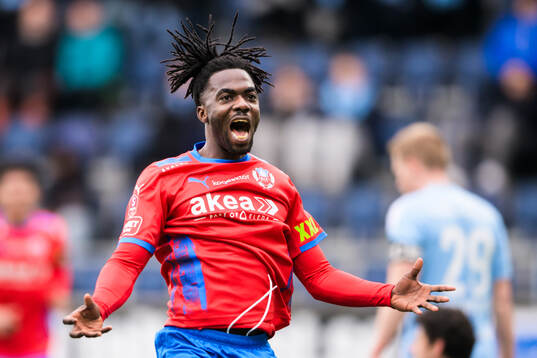 Helsingborgs Benjamin Acquah jublar