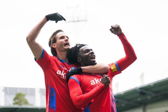 Helsingborgs Wilhelm Loeper och Benjamin Acquah jublar