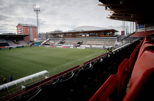 Västra läktaren på Behrn Arena