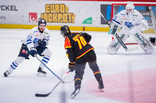 Karlskogas Wilhelm Westlund och Brynäs Miks Indrasis