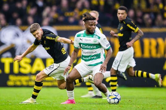 AIKs Anton Salétros och Västerås Henry Offia