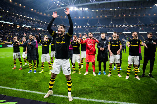 AIKs Ahmad Faqa jublar