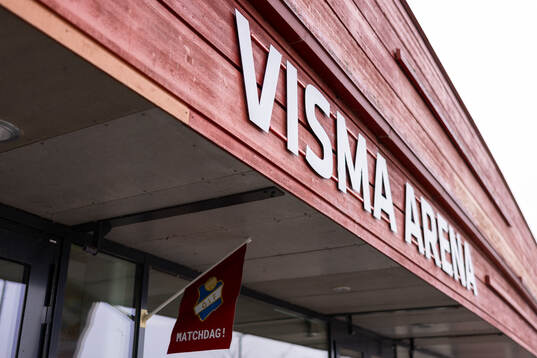 Exteriör vy av Visma arena