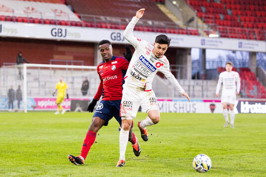 Östers Manasse Kusu och Degerfors Alper Demirol