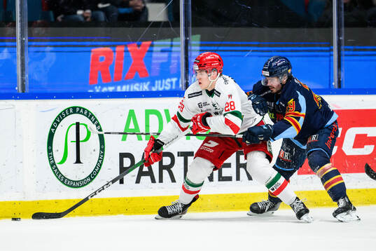Moras Michael Brandsegg-Nygård och Djurgårdens Axel