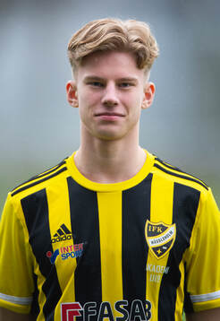 Noel Larsson, IFK Hässleholm, A-lag och U19-lag, i