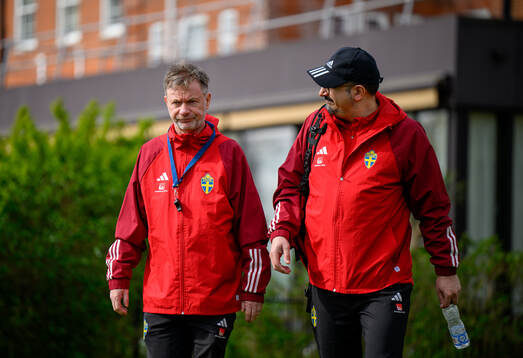 Head coach Peter Gerhardsson of Sweden of the Swedish
