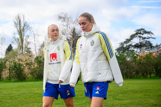 Hanna Bennison and Hanna Lundkvist of Sweden of the Swedish