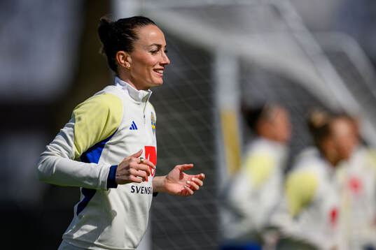 Kosovare Asllani of Sweden of the Swedish women's national