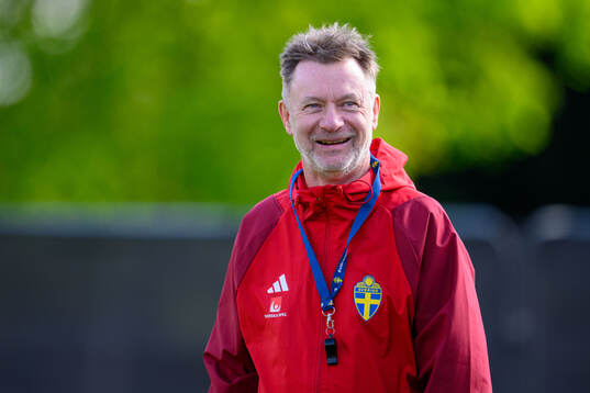 Head coach Peter Gerhardsson of Sweden of the Swedish