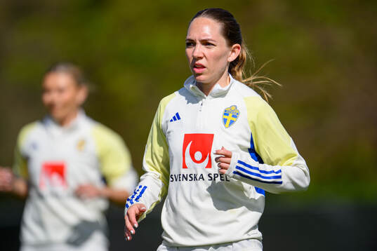 Elin Rubensson of Sweden of the Swedish women's national