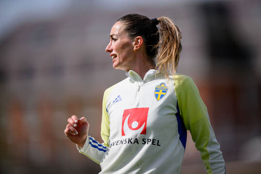 Kosovare Asllani of Sweden of the Swedish women's national