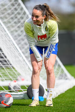Kosovare Asllani of Sweden of the Swedish women's national