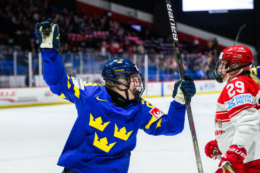 Felizia Wikner-Zienkiewicz of Sweden celebrates scoring 0-1