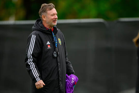 Head coach Peter Gerhardsson of Sweden of the women's