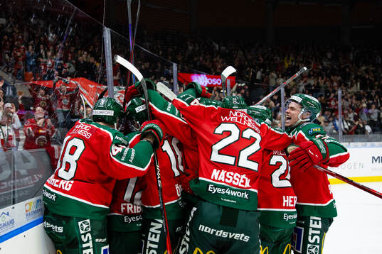 Frölundas Mikael Ruohomaa jublar