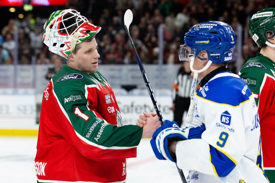 Frölundas målvakt Lars Johansson och Leksands Patrik