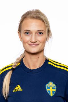 Lynn Nickerson, fysioterapeut