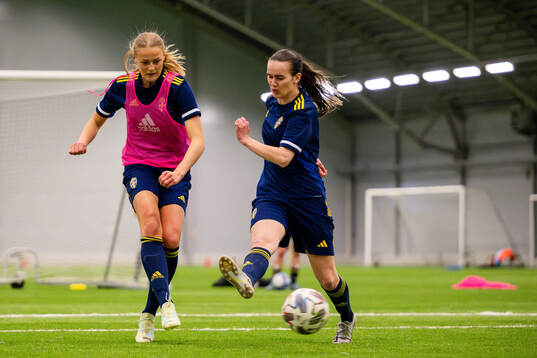 Lykke Ihrfelt och Andrea Staum Eriksson