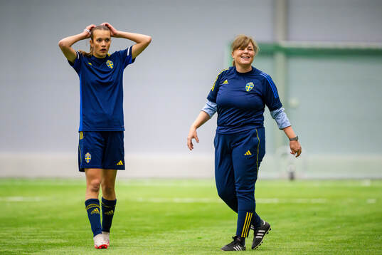 Bianca Hultbäck Nattland tränare Marie Svensson och