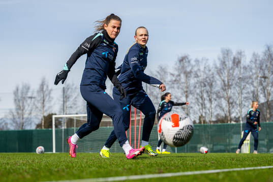Emilie Bosshard Haavi and Karina Sævik of the Norwegian