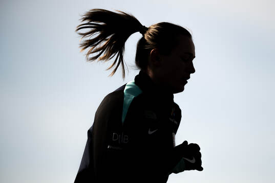 The silhouette of Elisabeth Terland of the Norwegian