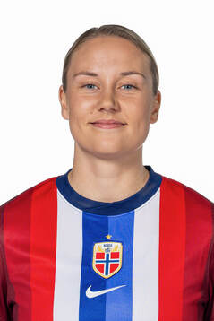 Lisa Naalsund of the Norwegian women's national football