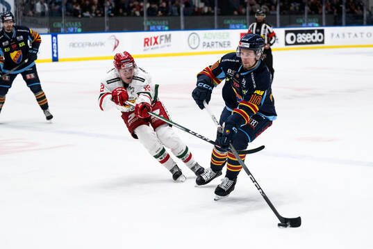 Moras Filip Björkman och Djurgårdens Jakob Ragnarsson