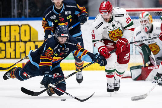 Djurgårdens Marcus Krüger och Moras Johan Persson