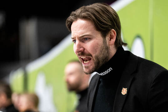 Moras assisterande tränare Fabian Gunnarsson