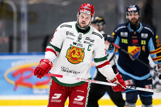 Moras Måns Carlsson deppar