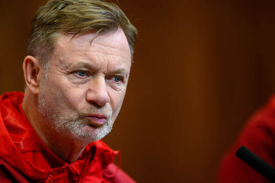 Head coach Peter Gerhardsson of Sweden of the women's