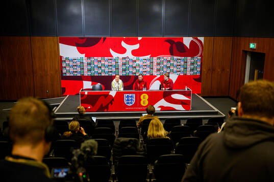 Magdalena Eriksson and Head coach Peter Gerhardsson of
