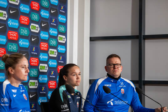 Henning Sverdrup, media officer of the Norwegian women's