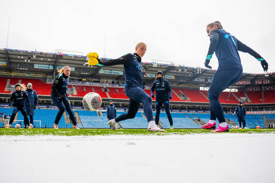 Sophie Román Haug and Emilie Bosshard Haavi of the