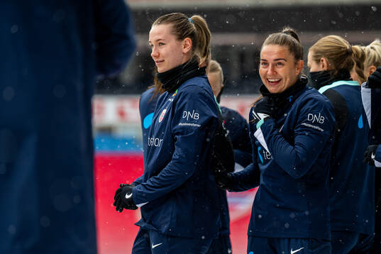 Elisabeth Terland and Vilde Bøe Risa of the Norwegian