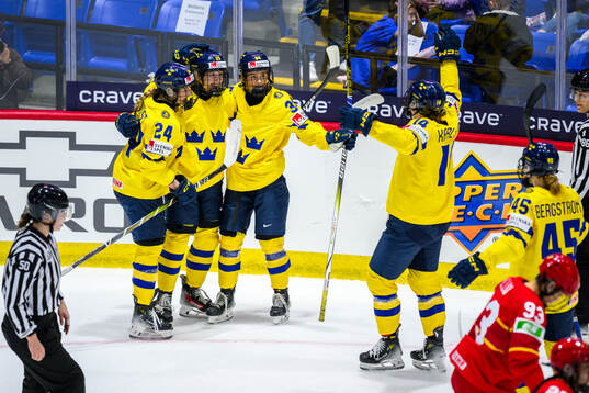 Felizia Wikner-Zienkiewicz of Sweden celebrates with