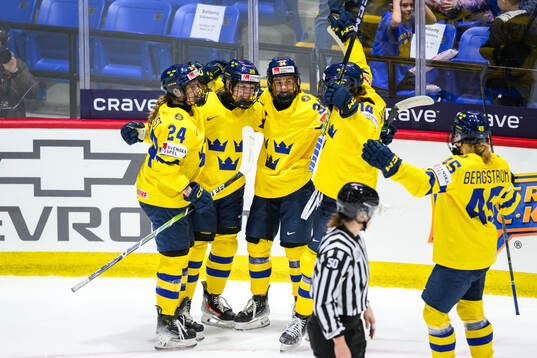 Felizia Wikner-Zienkiewicz of Sweden celebrates with