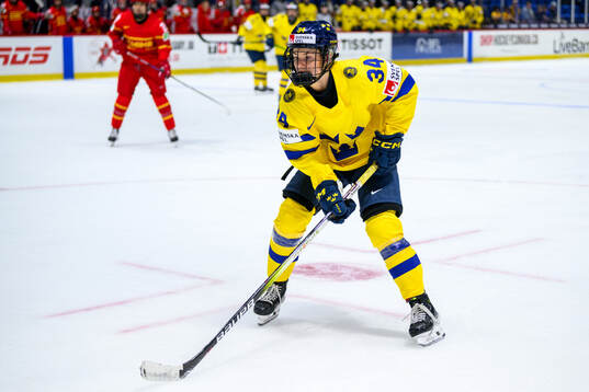 Mira Hallin of Sweden