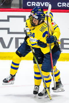Felizia Wikner-Zienkiewicz of Sweden celebrates with Mira