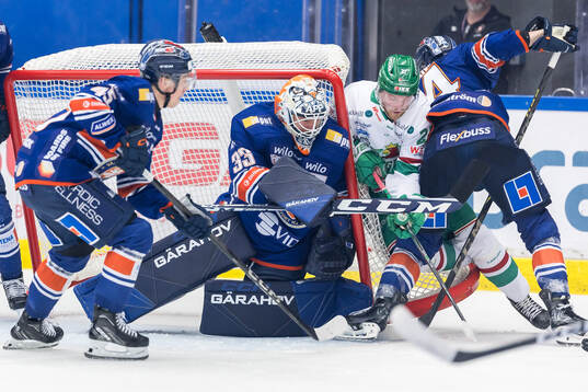 Växjös Emil Larmi och Rögles Linus Sjödin