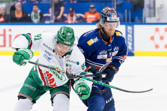 Rögles Adam Tambellini och Växjös Joachim Blichfeld