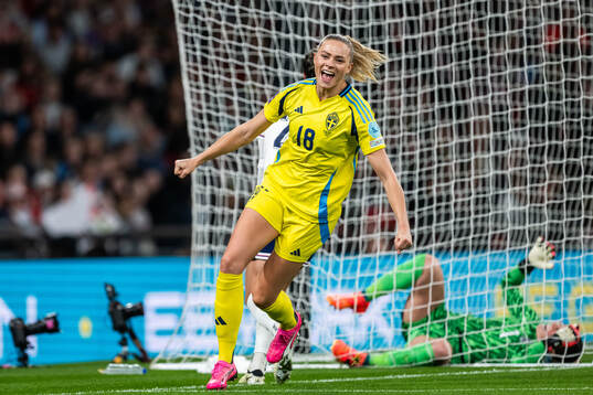 Fridolina Rolfö of Sweden celebrates
